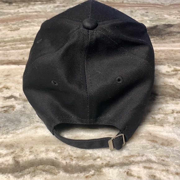 American Flag black hat - brand new never worn - Picture 2 of 3